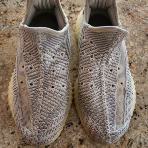 Yeezy Boost Men Size 8